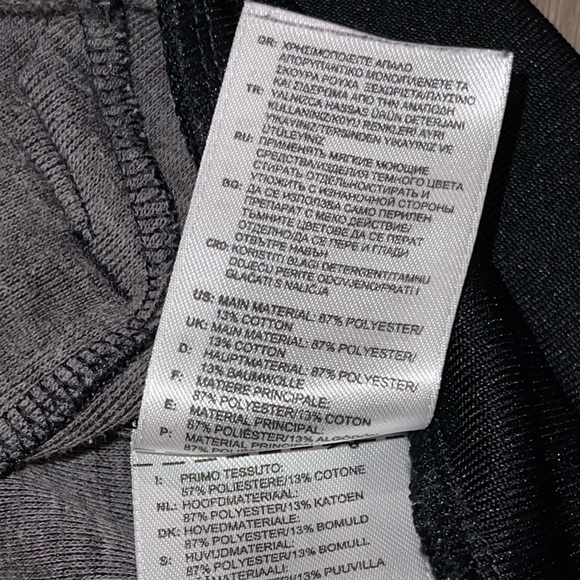 Adidas Men’s Classic Black and White 3- stripe track jacket Size Small - Picture 5 of 7